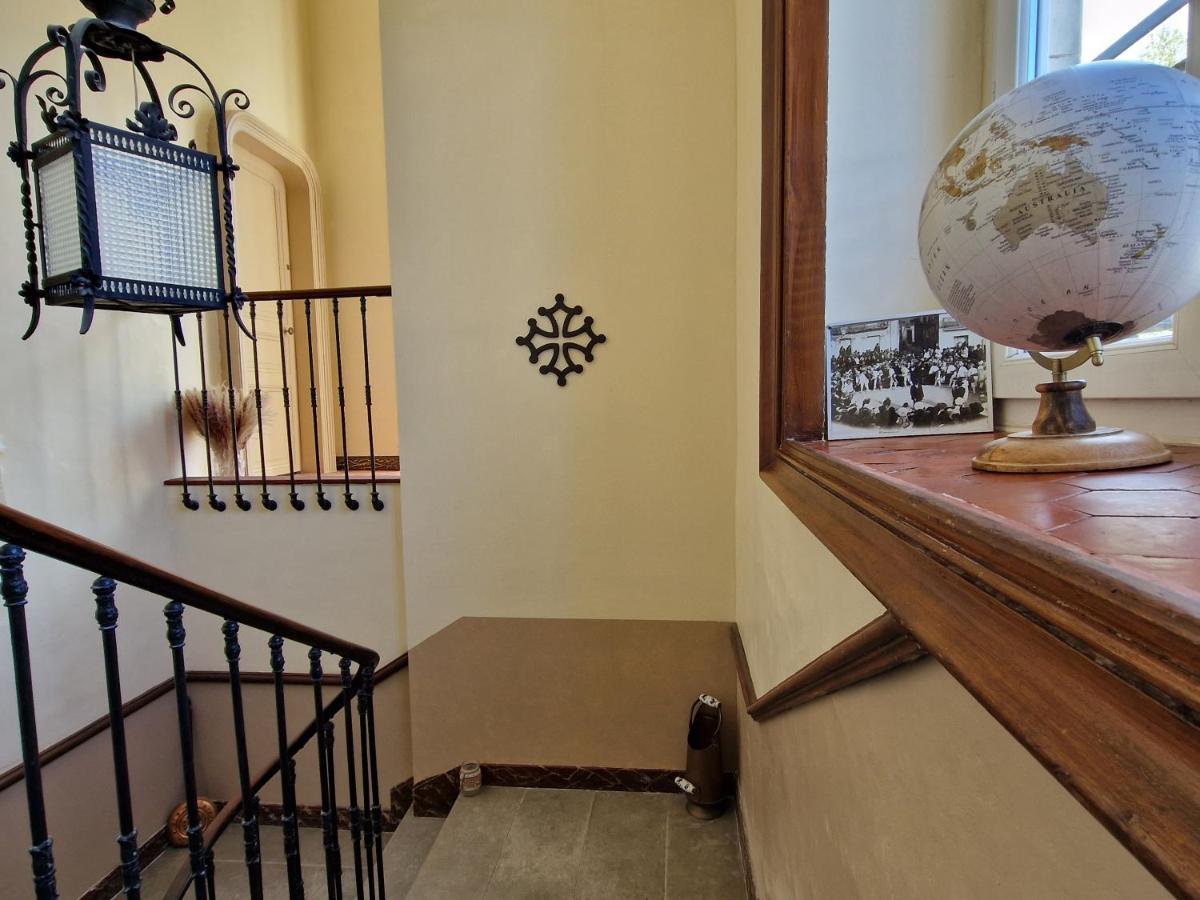 Chez Dedou Et Madou Bed & Breakfast Florensac Екстериор снимка