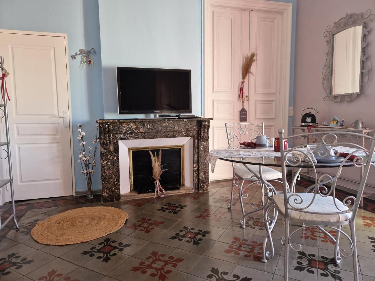 Chez Dedou Et Madou Bed & Breakfast Florensac Екстериор снимка